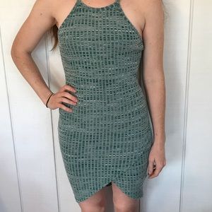 Green body con dress